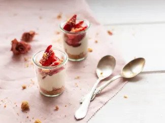 Trifle à la Mara des bois (fraises)