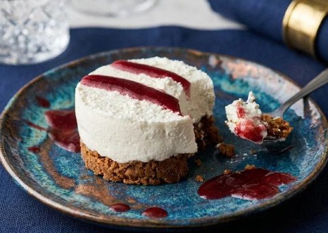 Cheesecake crémeux sur lit de spéculoos