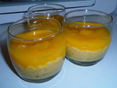 Riz au lait vanille cannelle et son coulis d'abricot