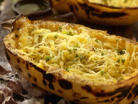 Courge spaghetti à la crème et aux lardons