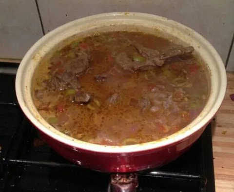 Tajine de boeuf aux fèves
