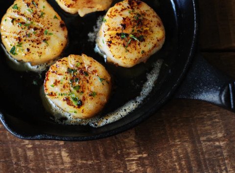 Noix de saint jacques flambées au whisky