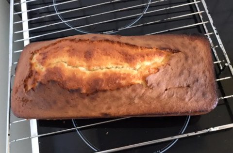Gâteau au yaourt au jus de citron et jus de clémentine