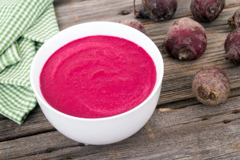 Velouté de betteraves et chèvre