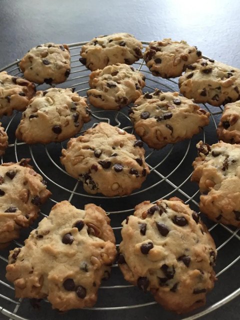Cookies chocolat, raisins et pignons