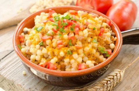 Salade de fregola, tomates et poutargue