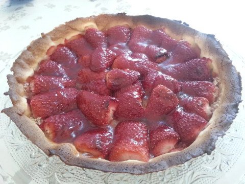 Tarte aux fraises cuites et aux amandes