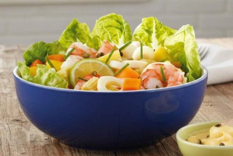 Salade exotique aux crevettes