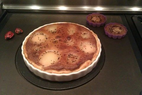 Tarte amandine poires-chocolat