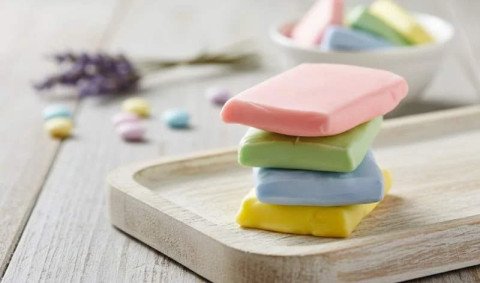 Pâte à sucre colorée
