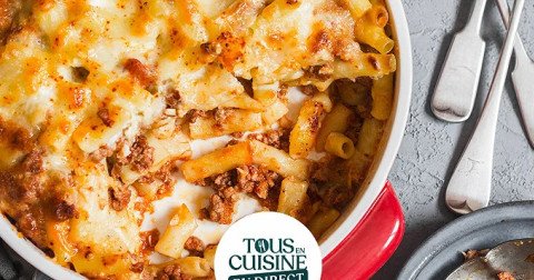 Macaroni au ragoût à la tomate, mozzarella de Cyril Lignac