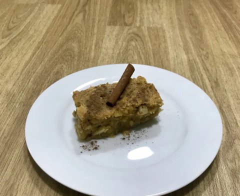 Gâteau d'automne, pommes, noix et potimarron
