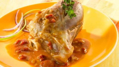 Souris d'agneau à la tomate