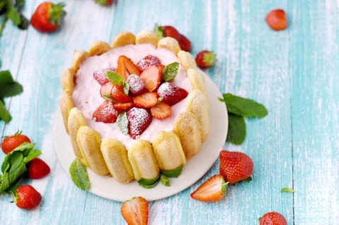 Charlotte aux fraises