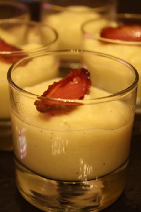 Soupe de panais et pommes au safran et cumin