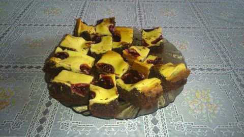 Cheesecake brownie chocolat cerise