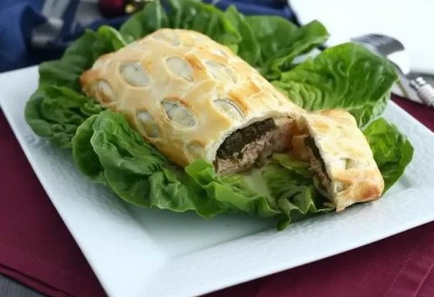 Saumon en croûte aux épinards et fromage mozzarella