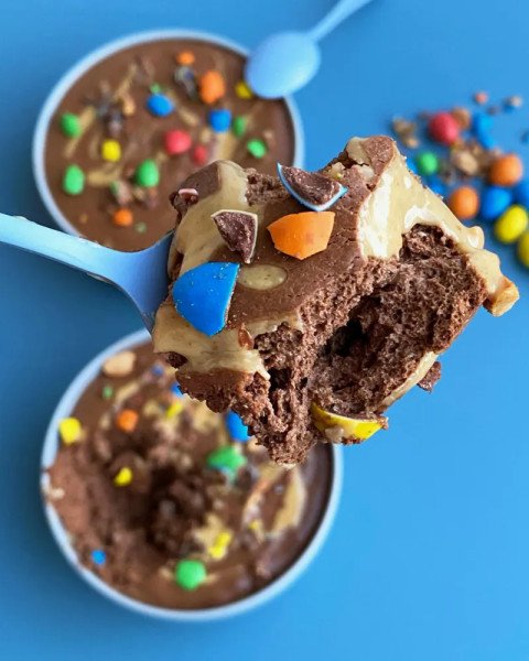 Mousse au chocolat, beurre de cacahuètes et M&M’s de Frédéric