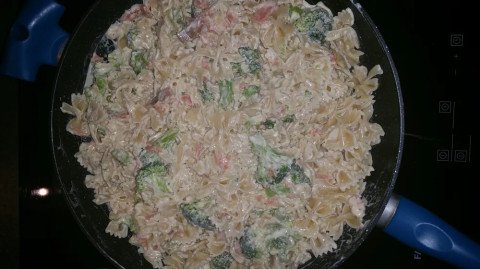 Pâtes au saumon et brocolis