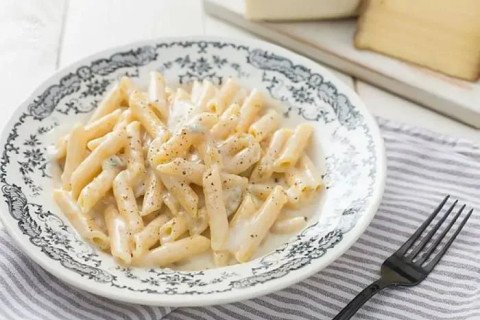 Pennes aux quatre fromages