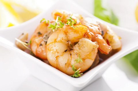 Papillotes de gambas au gingembre