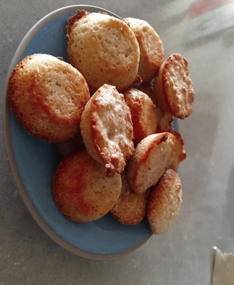 Mandinettes (petits biscuits à l'amande)