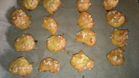 Chouquettes au roquefort