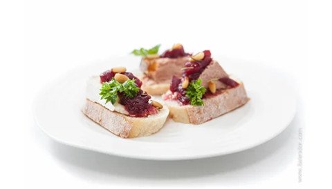 graines de moutarde aux canneberges