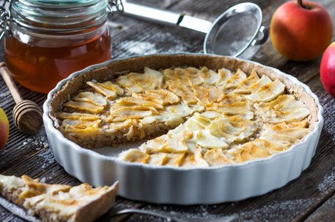 Tarte fine chaude aux pommes acidulées
