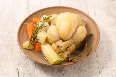 Poule au pot à l'estragon