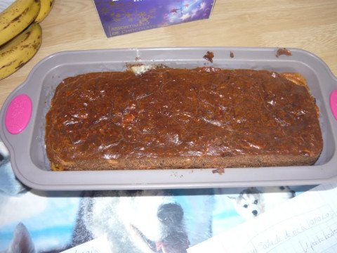 Cake tapenade, tomates confites et chèvre