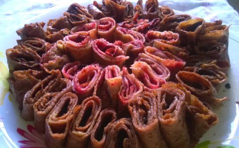 Rouleaux de crêpes bicolores