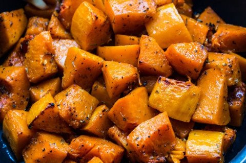 Butternut Milanaise, gremolata, carottes des sables rôtis sur peau, écrasé de potimarron au poivre de Timut