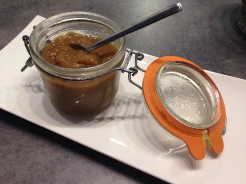 compote pommes - bananes à la cannelle