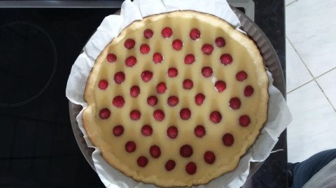 Tarte au chocolat blanc et framboises facile