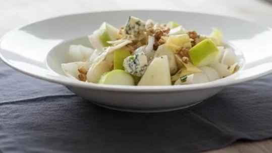 Salade d'hiver aux endives et pomme verte