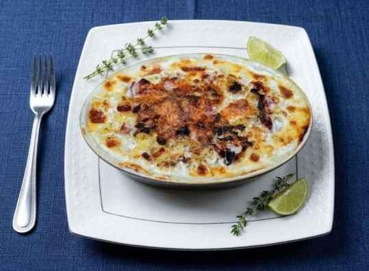 Gratin de pommes de terre crémeux au Reblochon
