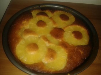 Gâteau au yaourt ananas et noix de coco