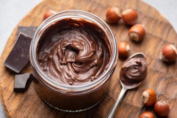 Pâte à tartiner chocolat noisettes maison