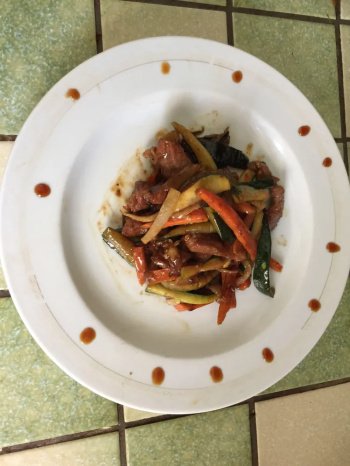 Sauté de porc à la courgette et à la carotte