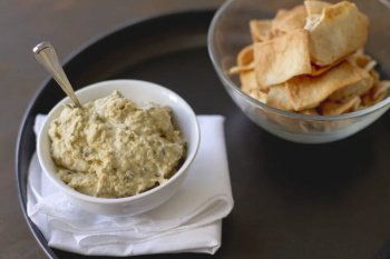 Caviar d'artichauts au basilic au companion