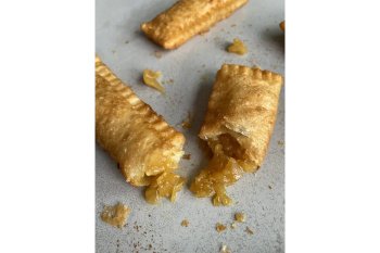 Les Chaussons aux Pommes \ Fast Food\