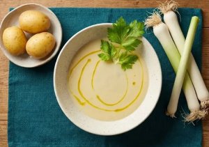 Potage Parmentier : la délicieuse soupe de pommes de terre à l’ancienne