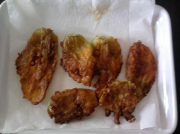 Beignets de fleurs de courgettes faciles