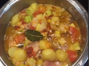 Ragoût d'été Petit salé Normand et ses légumes primeurs