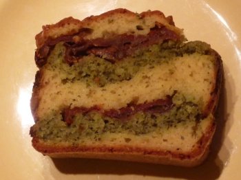 Cake d'été au pesto