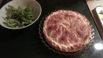 Tourte au jambon, poireaux et carottes