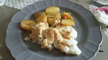 Dos de cabillaud à la crème de gingembre et pommes de terre au vinaigre de framboises