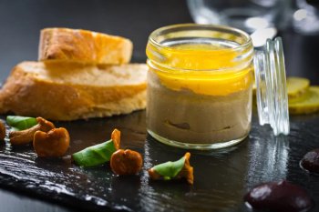 Préparer les foies gras de canard