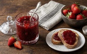 Confiture de Fraises au Thermomix : La Recette Simple et Inratable pour un Résultat Maison Parfait